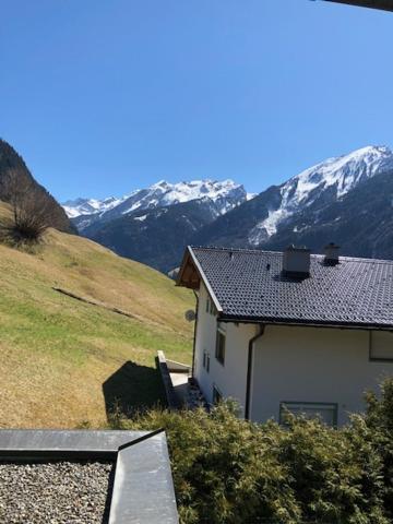 Haus Hubertus Wintersaison Und Sommersaison Acomodação com café da manhã Jerzens Exterior foto