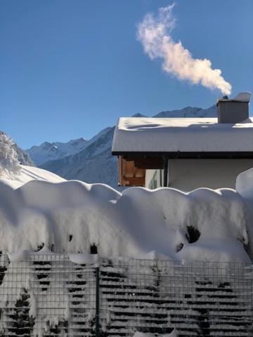 Haus Hubertus Wintersaison Und Sommersaison Acomodação com café da manhã Jerzens Exterior foto