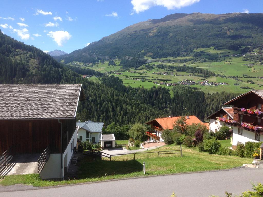 Haus Hubertus Wintersaison Und Sommersaison Acomodação com café da manhã Jerzens Exterior foto